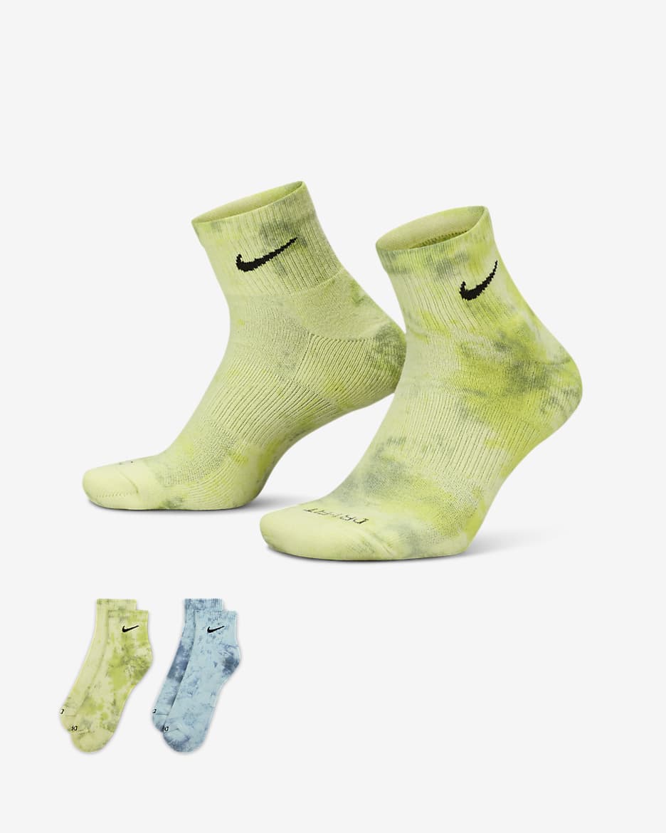 すぐ届く☆お洒落な【NIKE】Everyday ポップカラー Ankle Socks Nike Everyday Cushioned Ankle Socks (2 Pairs). Nike.com